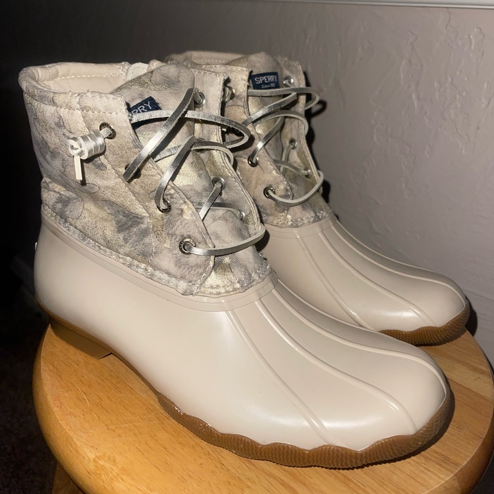 Sperry cream rain boots